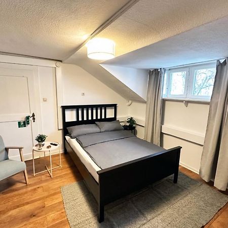 City-Apartment In Krefeld - Beuys Apartments - Krefeld Zewnętrze zdjęcie